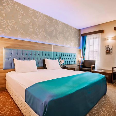 Highway Otel Elmalık Eksteriør bilde
