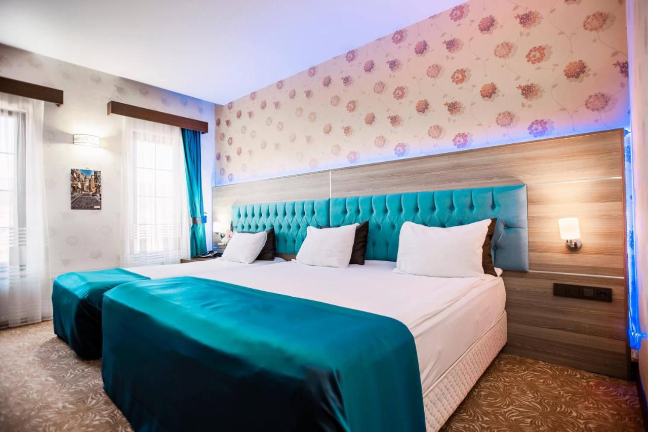 Highway Otel Elmalık Eksteriør bilde